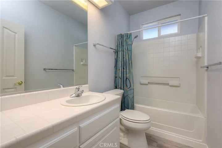 5 Ginger Lane, Chico, California 95928