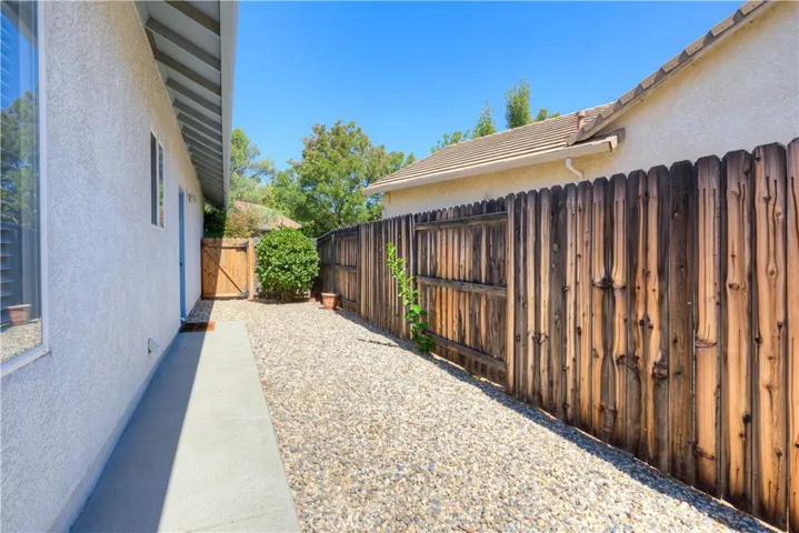 side yard