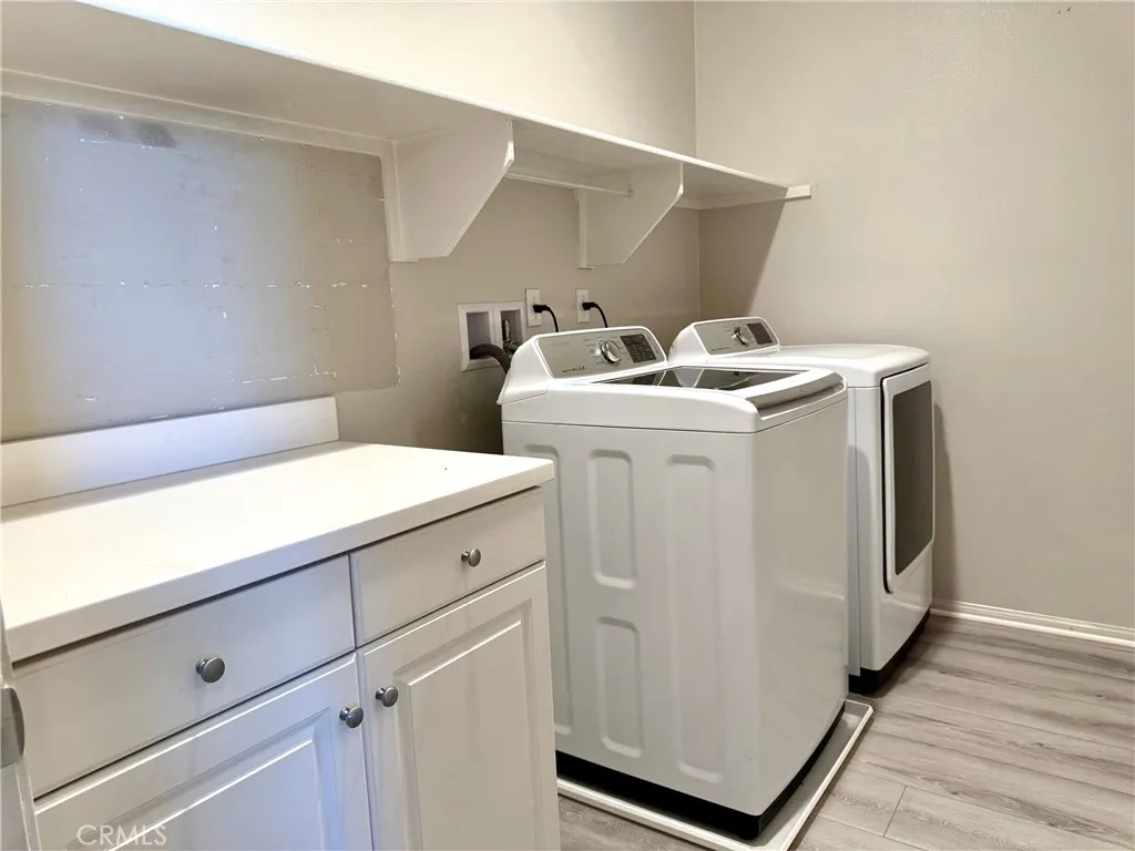 2955 Villa Catalonia Circle, Corona, California 92881 home-pic-19