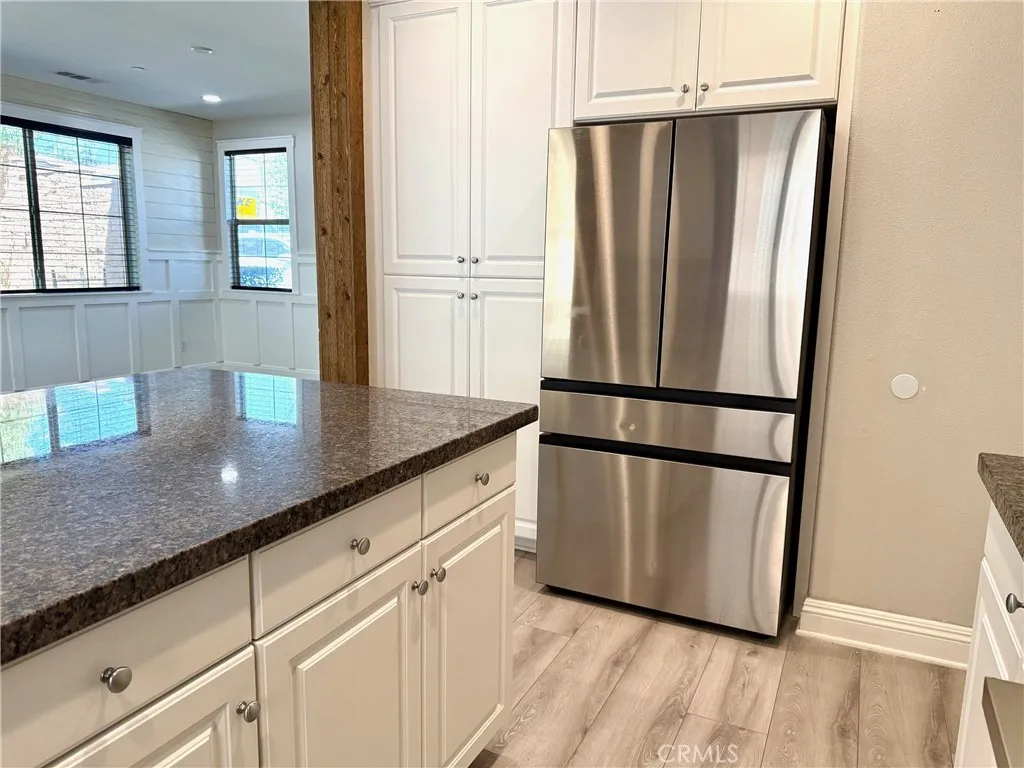 2955 Villa Catalonia Circle, Corona, California 92881 home-pic-7