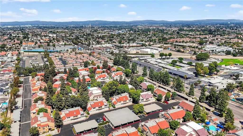 3565 Stonepine B, Anaheim, California 92804 home-pic-25