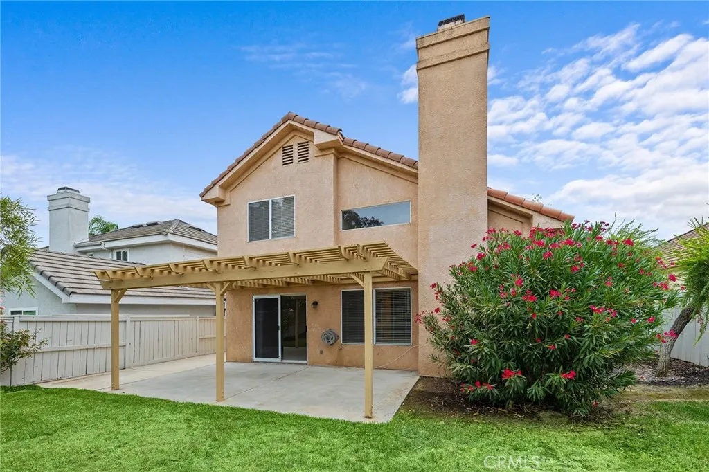 23046 Joaquin Ridge Drive, Murrieta, California 92562 home-pic-30