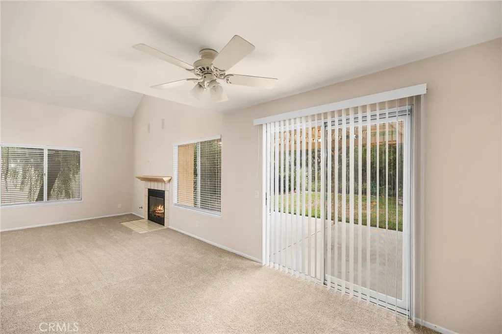23046 Joaquin Ridge Drive, Murrieta, California 92562 home-pic-10