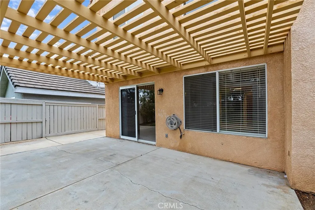 23046 Joaquin Ridge Drive, Murrieta, California 92562 home-pic-28