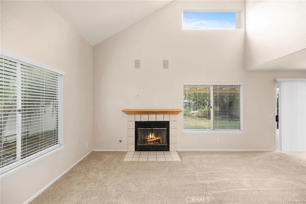23046 Joaquin Ridge Drive, Murrieta, California 92562 home-pic-8