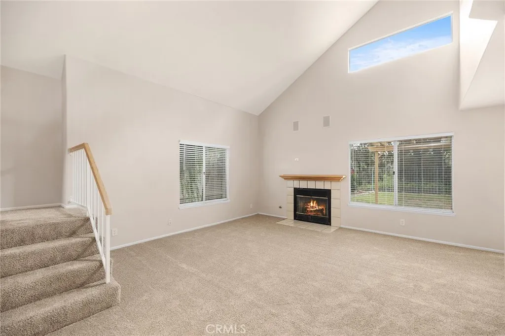 23046 Joaquin Ridge Drive, Murrieta, California 92562 home-pic-5