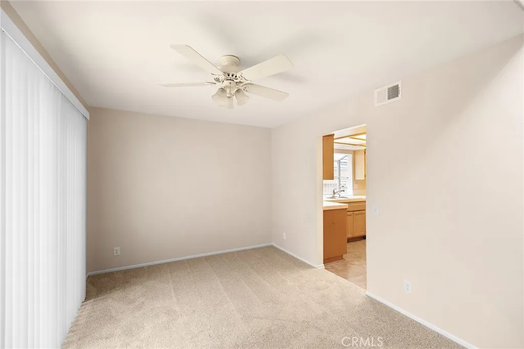 23046 Joaquin Ridge Drive, Murrieta, California 92562 home-pic-9