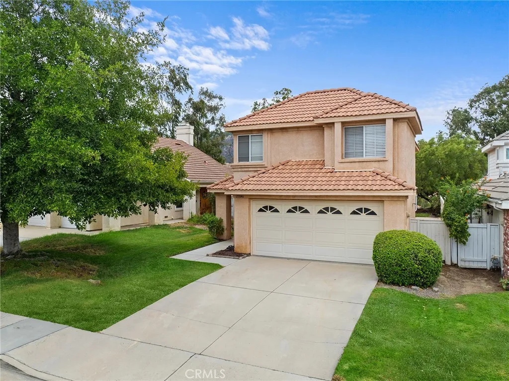 23046 Joaquin Ridge Drive, Murrieta, California 92562 home-pic-1
