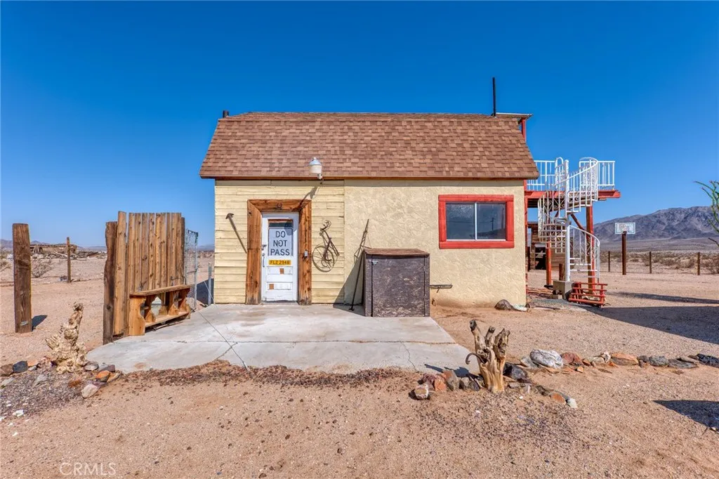 83478 Helen Street, 29 Palms, California 92277 home-pic-16