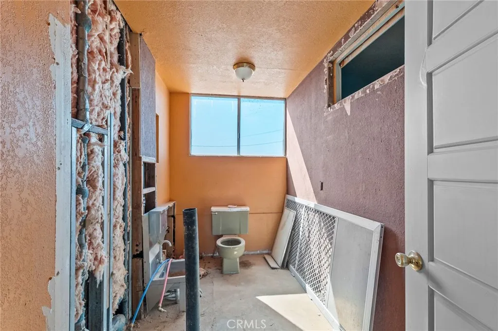83478 Helen Street, 29 Palms, California 92277 home-pic-24