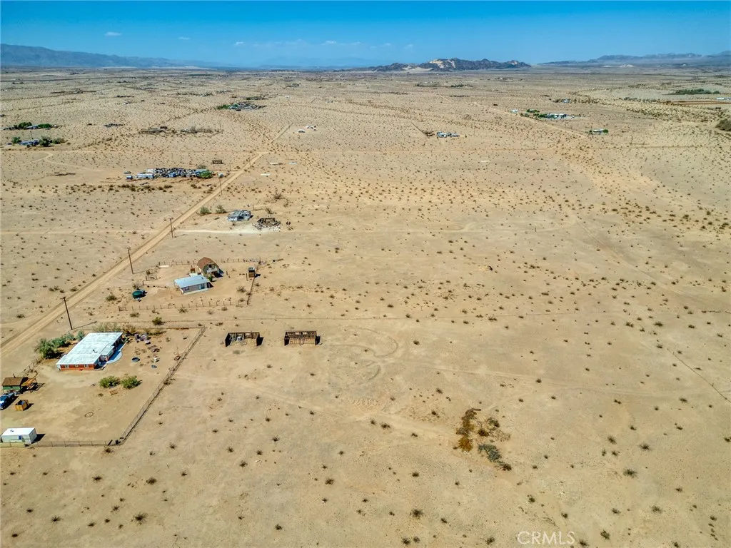 83478 Helen Street, 29 Palms, California 92277 home-pic-40