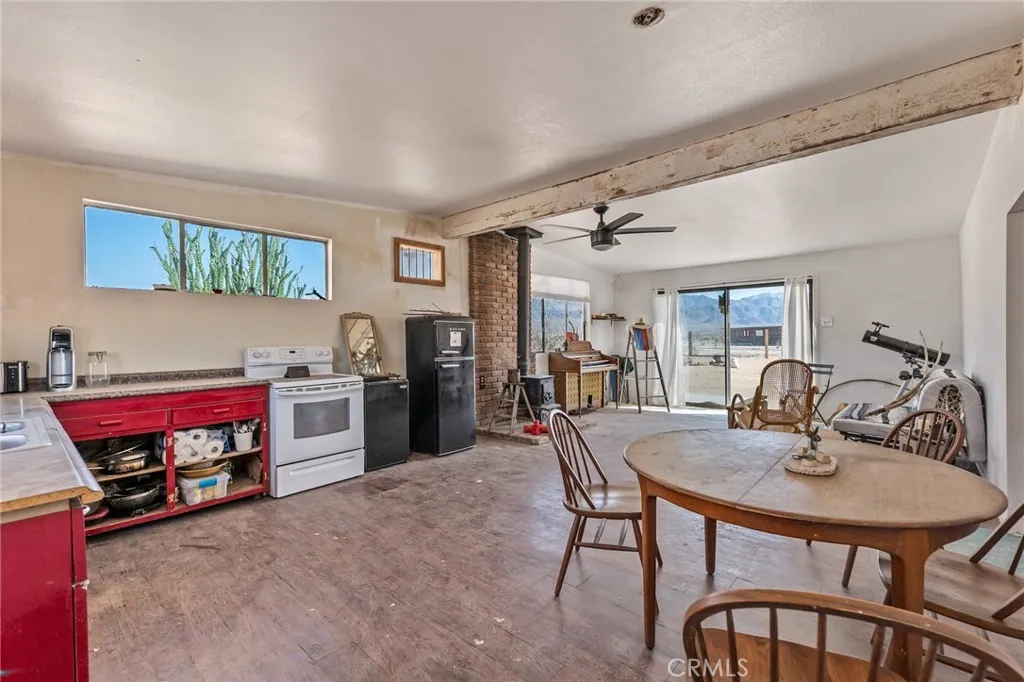 83478 Helen Street, 29 Palms, California 92277 home-pic-3