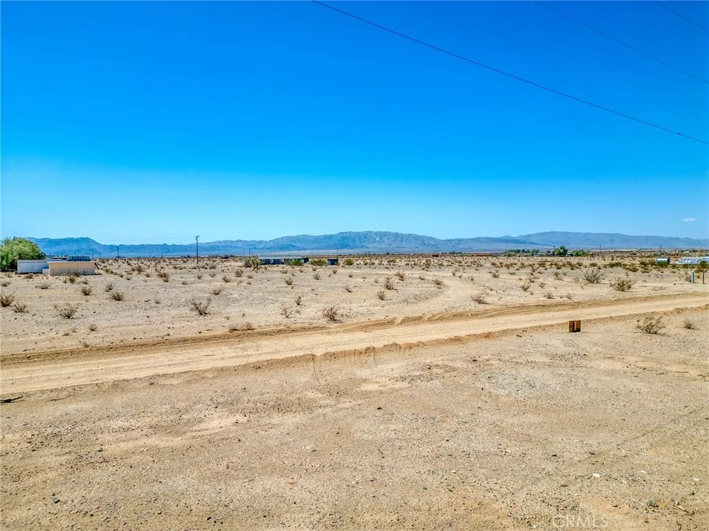 83478 Helen Street, 29 Palms, California 92277 home-pic-29