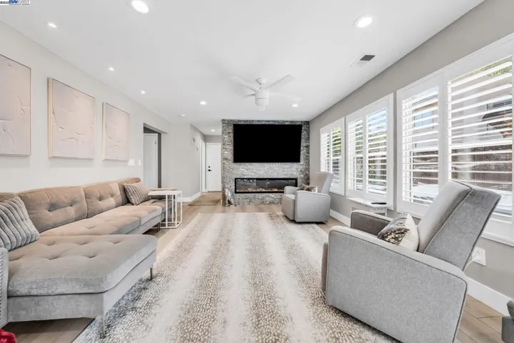 1431 Hepburn St, Tracy, California 95376
