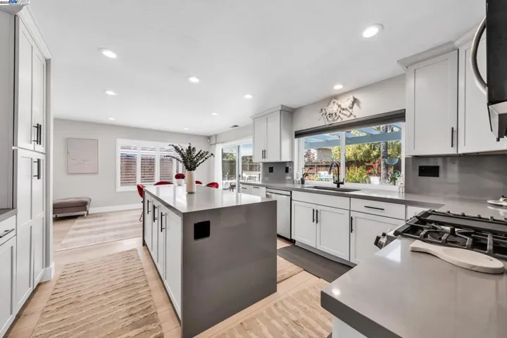 1431 Hepburn St, Tracy, California 95376
