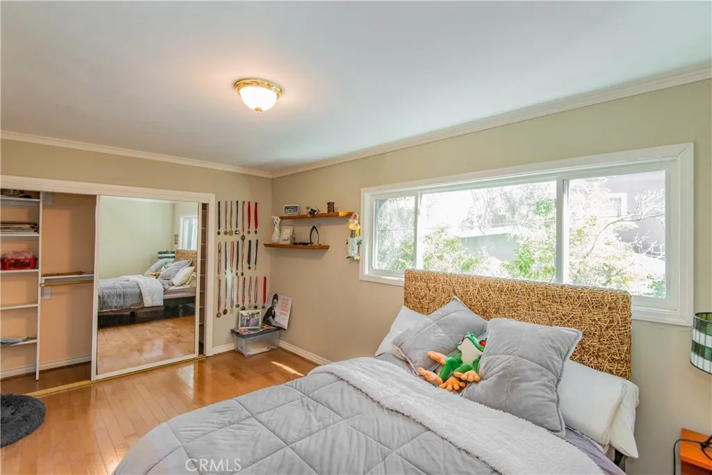 4602 Hurford Terrace, Encino, California 91436 home-pic-47