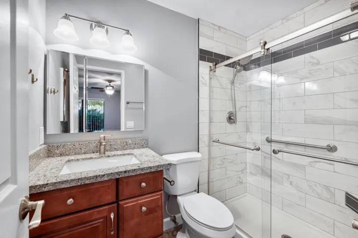 2801 Via Topacio, Carlsbad, California 92010