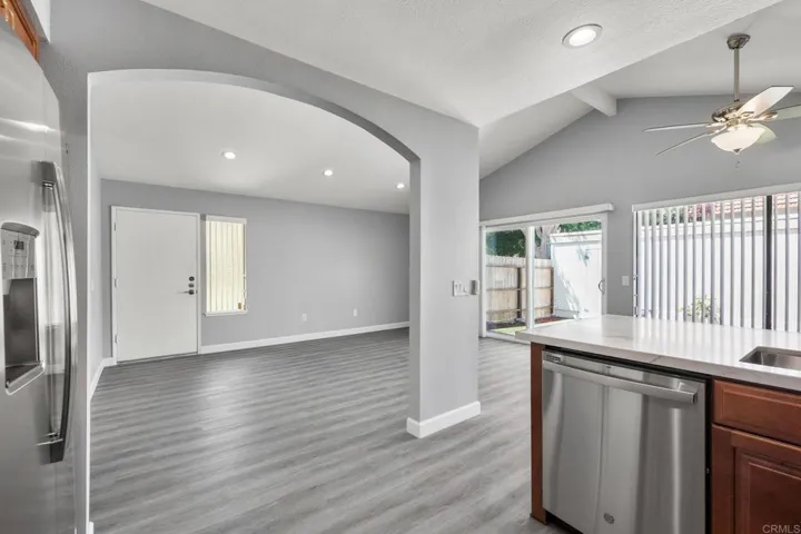 2801 Via Topacio, Carlsbad, California 92010
