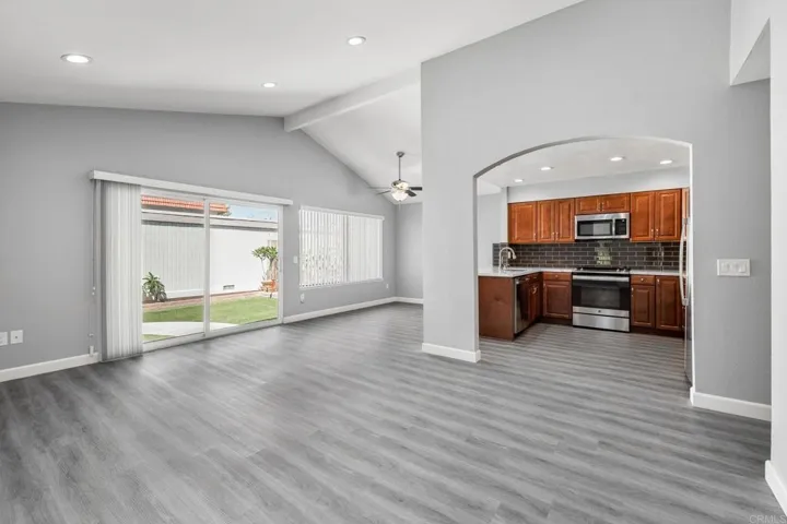 2801 Via Topacio, Carlsbad, California 92010