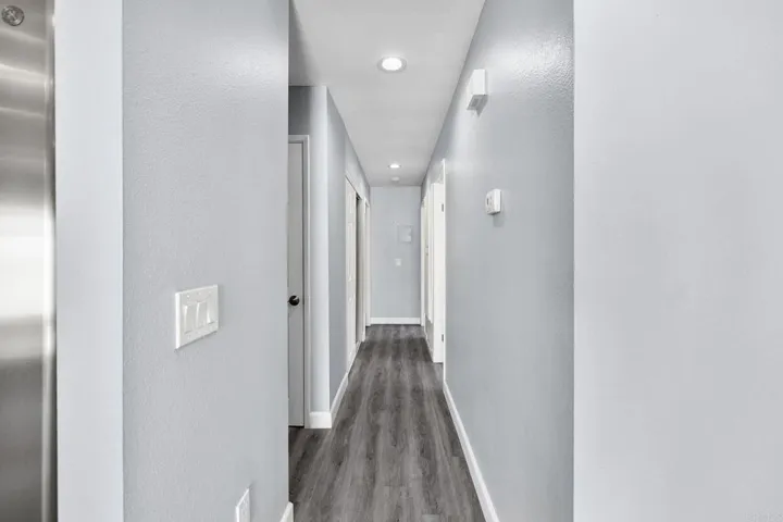 2801 Via Topacio, Carlsbad, California 92010