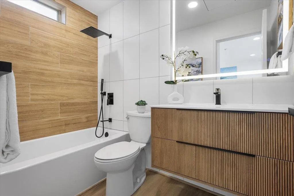 1690 Civic Center Drive 402, Santa Clara, California 95050 home-pic-34