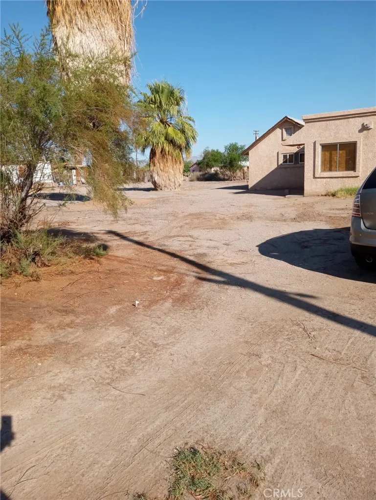 208 Race Street, Needles, California 92363 home-pic-3