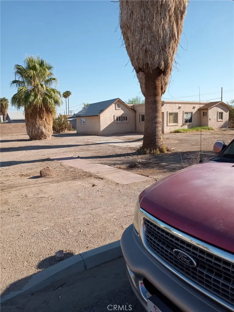 208 Race Street, Needles, California 92363 home-pic-5