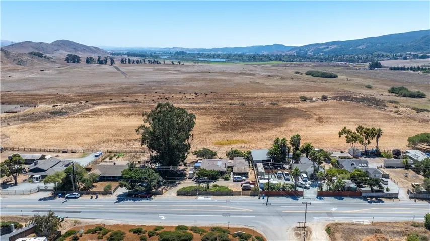 893 W Foothill Boulevard, San Luis Obispo, California 93405