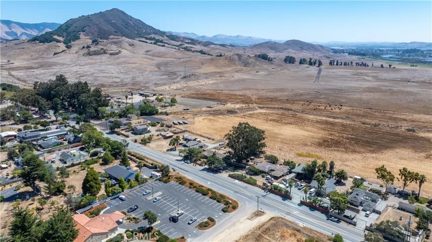 893 W Foothill Boulevard, San Luis Obispo, California 93405