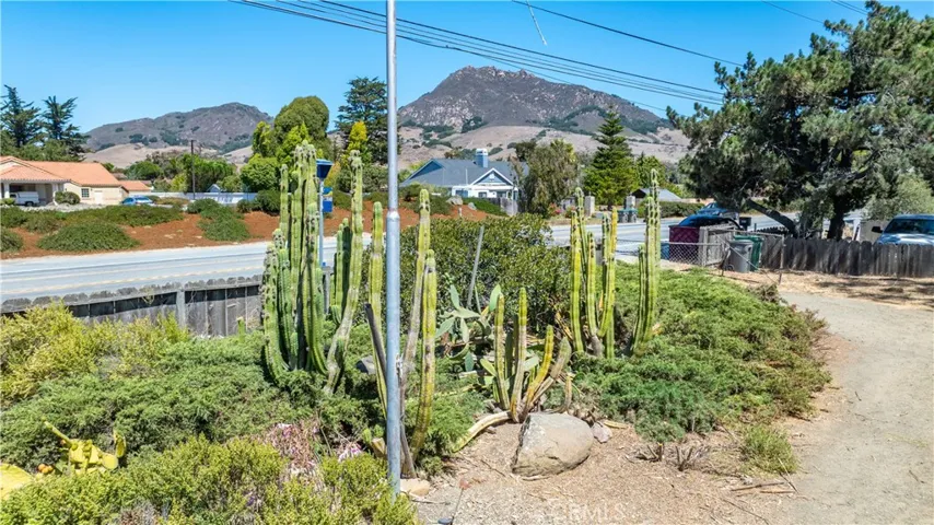 893 W Foothill Boulevard, San Luis Obispo, California 93405