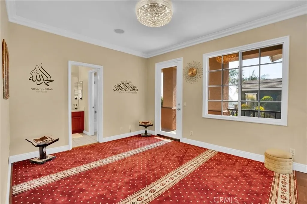 2125 Ridgeview Terrace Drive, Long Beach, California 90755 home-pic-29