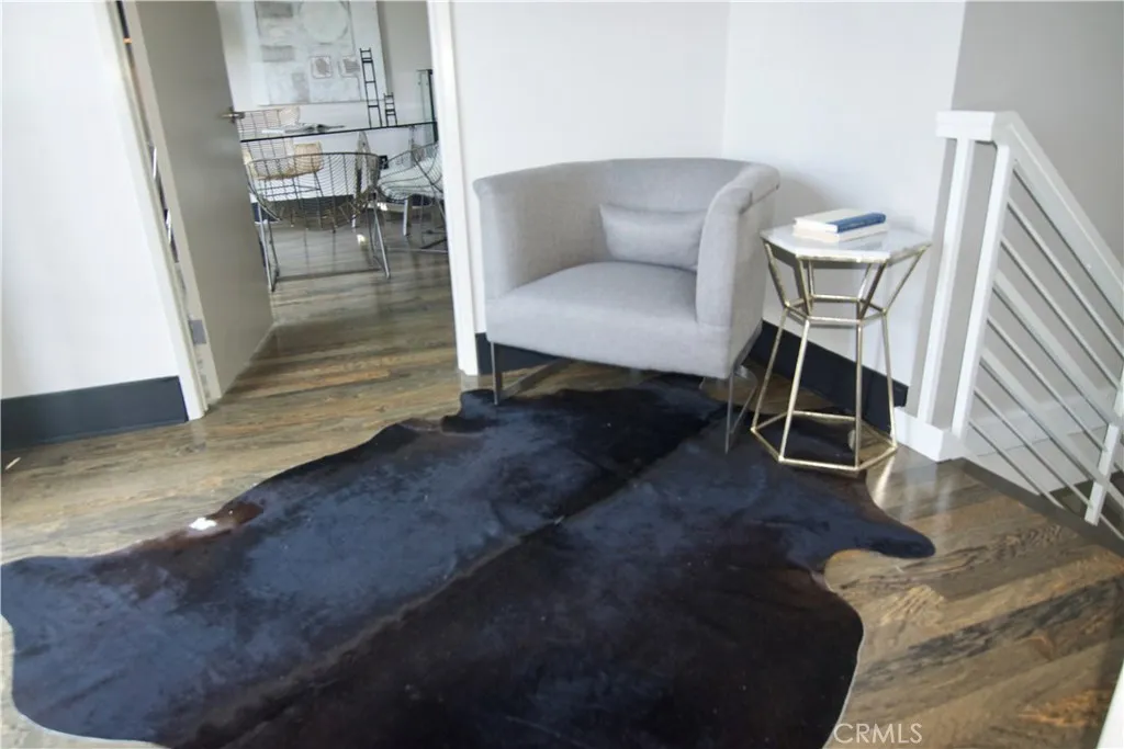 849 S Broadway home-pic-9