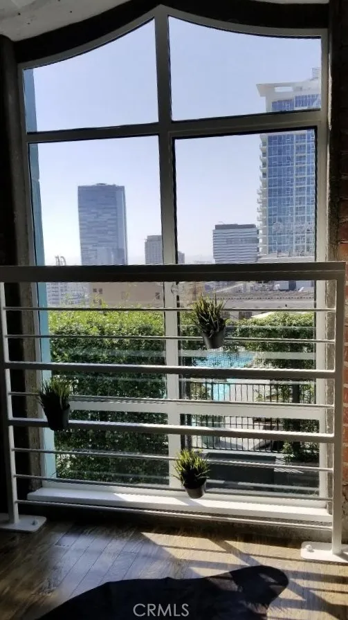 849 S Broadway home-pic-8