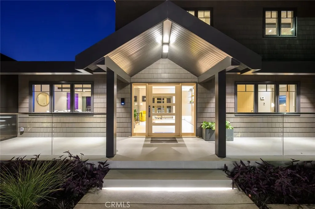 8808 Thrasher Avenue, Los Angeles, California 90069 home-pic-3