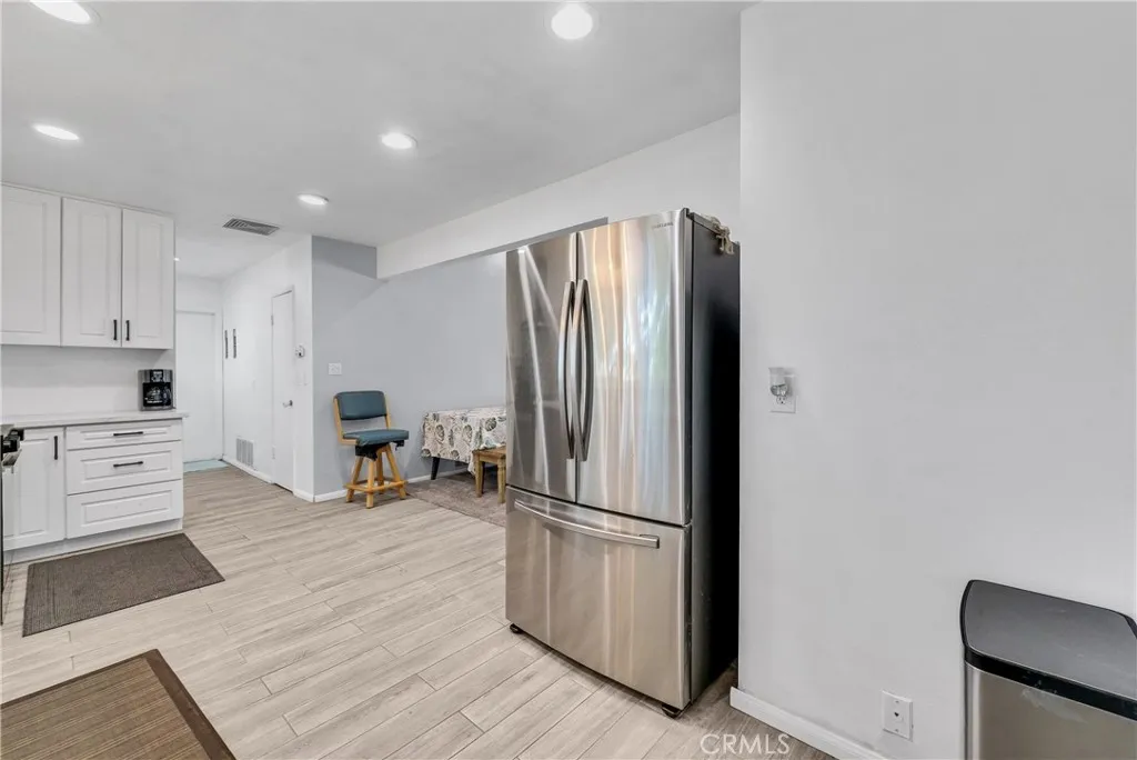 5278 Sierra Vista Avenue, Riverside, California 92505 home-pic-12