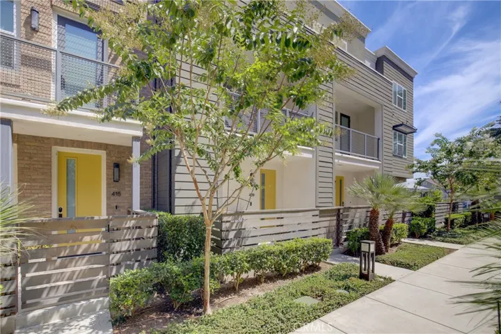 409 Falcon Place, Covina, California 91723