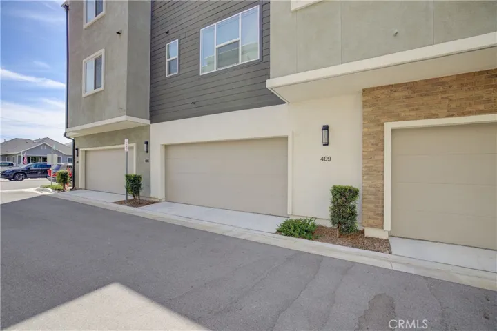 409 Falcon Place, Covina, California 91723