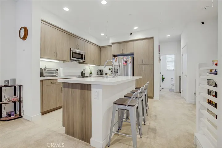 409 Falcon Place, Covina, California 91723