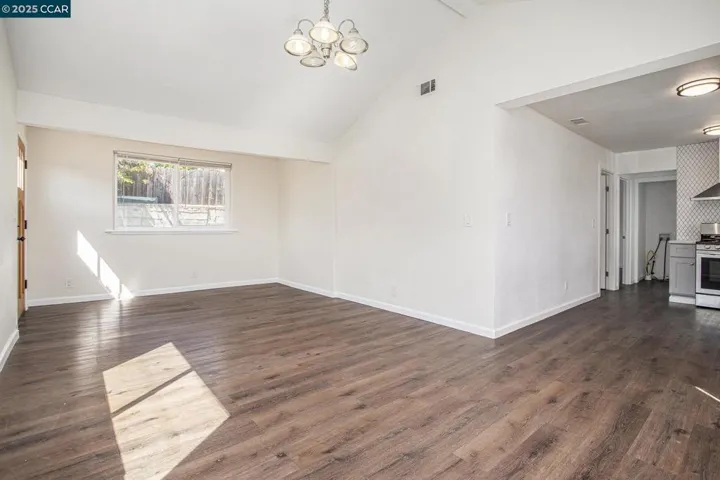 408 4th St, Rodeo, California 94572