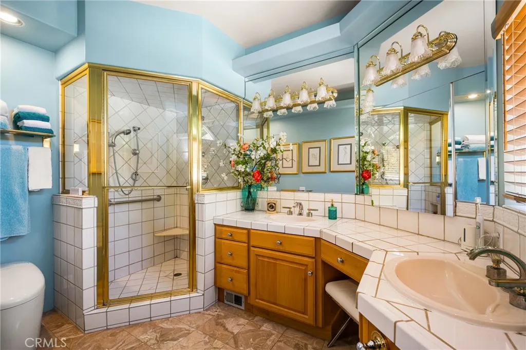 501 S Parker Street, Orange, California 92868 home-pic-30
