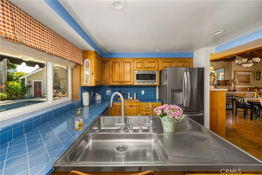 501 S Parker Street, Orange, California 92868 home-pic-18
