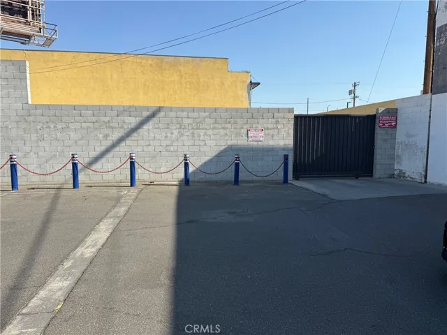 8618 Reseda Boulevard, Northridge, California 91324