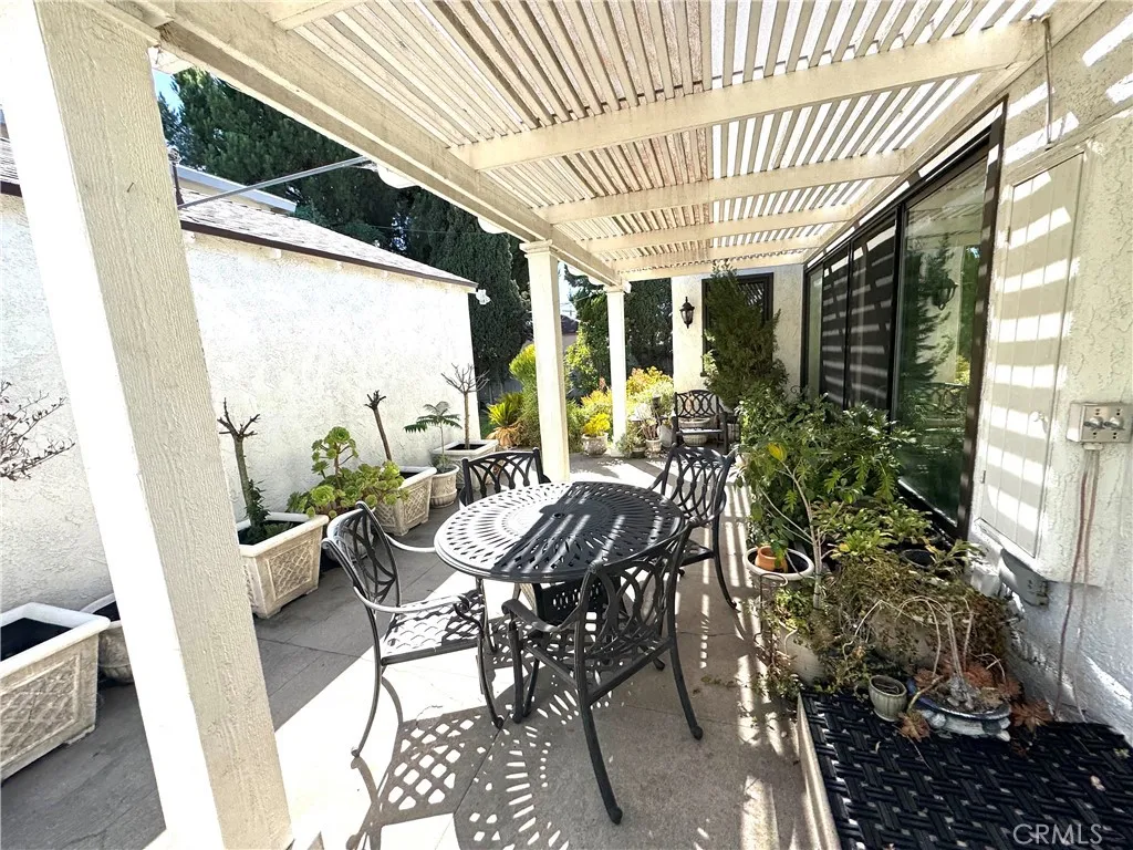 11554 Kittridge Street, North Hollywood, California 91606 home-pic-1
