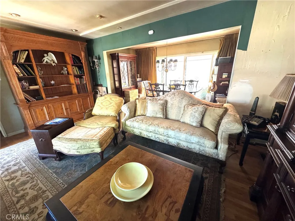 11554 Kittridge Street, North Hollywood, California 91606 home-pic-3