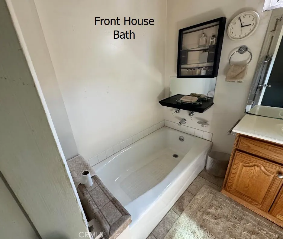 11554 Kittridge Street, North Hollywood, California 91606 home-pic-7