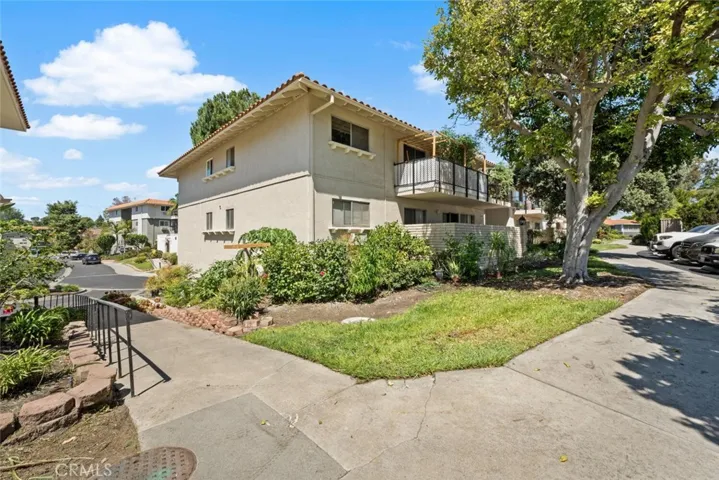 2338 Avenida Sevilla N, Laguna Woods, California 92637