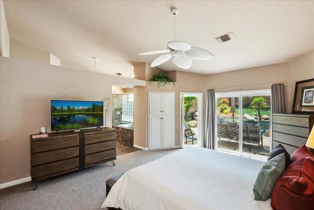 401 Cypress Point Drive, Palm Desert, California 92211 home-pic-30