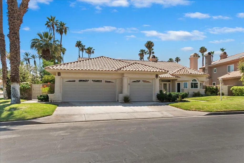 401 Cypress Point Drive, Palm Desert, California 92211 home-pic-3