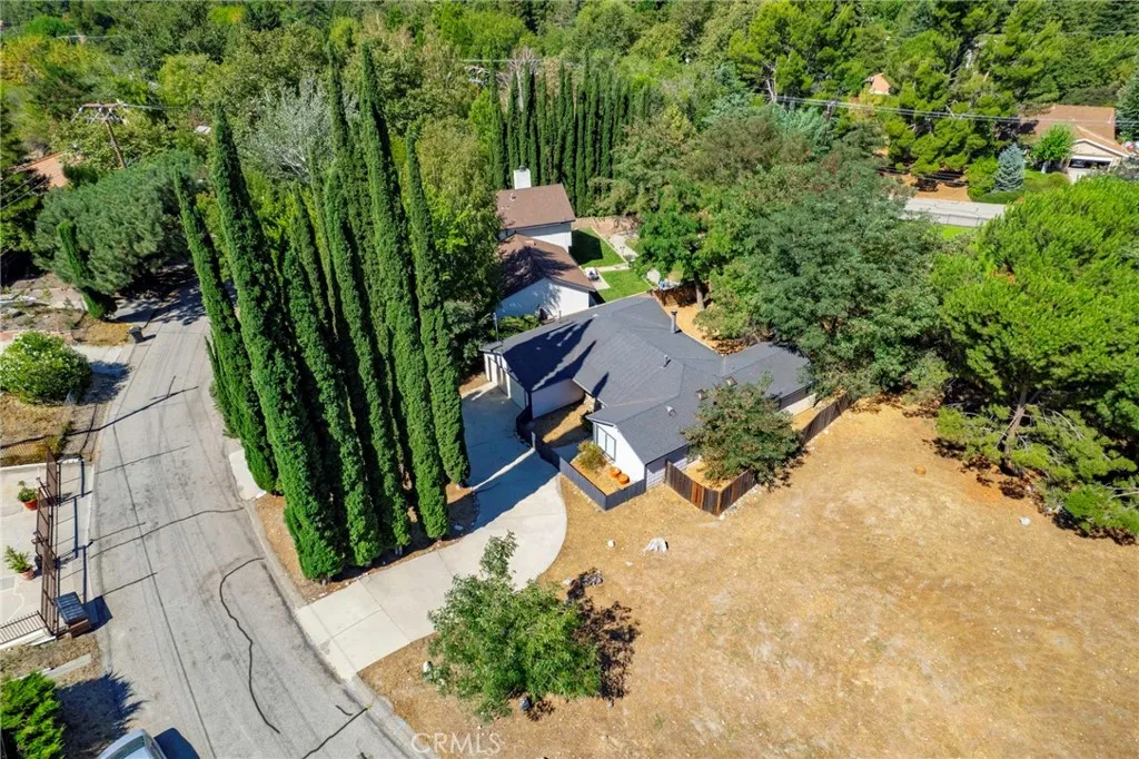 14282 Club View Drive, Lytle Creek, California 92358 home-pic-37