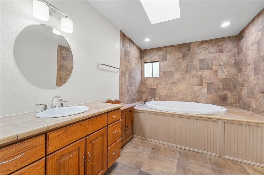 14282 Club View Drive, Lytle Creek, California 92358 home-pic-12